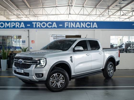 FORD RANGER 3.0 V6 TURBO DIESEL CD XLT 4X4 AUTOMÁTICO FORD RANGER 3.0 V6 TURBO DIESEL CD XLT 4X4 AUTOMÁTICO